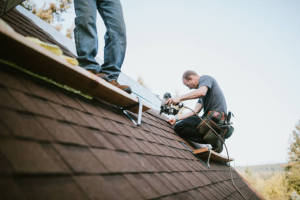 Local Roofers in Oakland Mills, PA